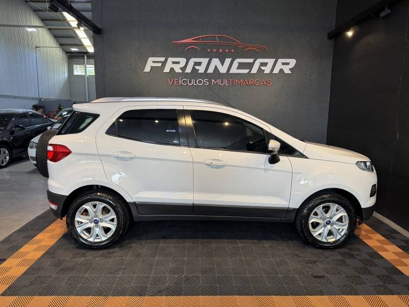 FORD - ECOSPORT - 2013/2014 - Branca - R$ 55.900,00
