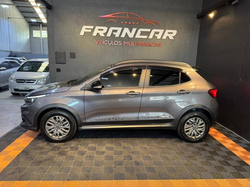 FIAT - ARGO - 2020/2021 - Cinza - R$ 75.900,00