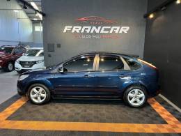 FORD - FOCUS - 2012/2013 - Azul - R$ 41.900,00