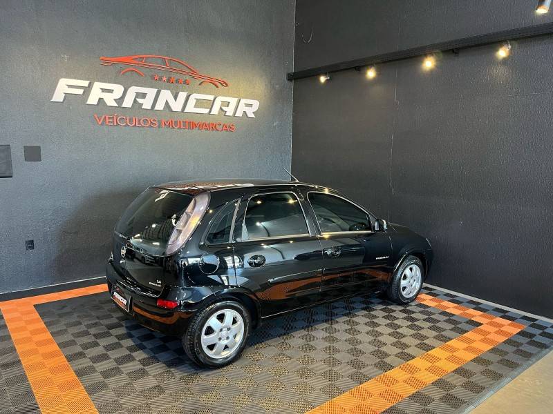 CHEVROLET - CORSA - 2009/2009 - Preta - R$ 29.900,00