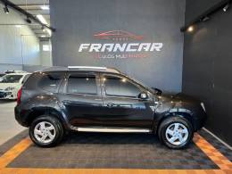 RENAULT - DUSTER - 2012/2013 - Preta - R$ 54.900,00