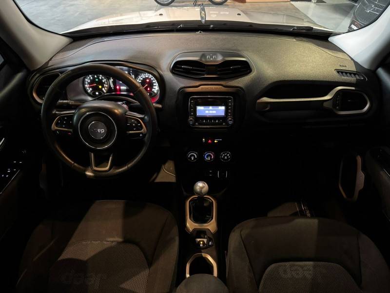 JEEP - RENEGADE - 2015/2016 - Prata - R$ 68.900,00