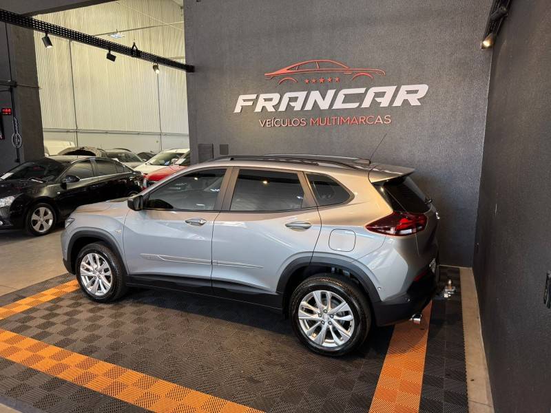 CHEVROLET - TRACKER - 2023/2024 - Cinza - R$ 116.900,00
