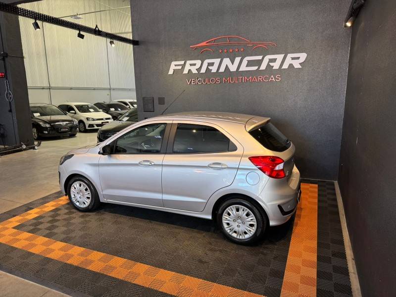 FORD - KA - 2018/2019 - Prata - R$ 48.900,00