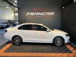 VOLKSWAGEN - JETTA - 2016/2016 - Branca - R$ 85.900,00