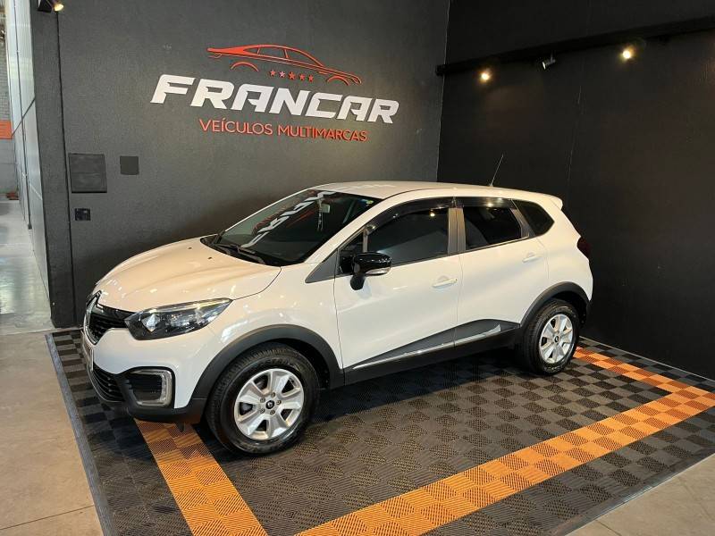 RENAULT - CAPTUR - 2019/2019 - Branca - R$ 74.900,00