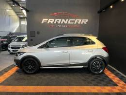 CHEVROLET - ONIX - 2018/2019 - Prata - R$ 72.900,00