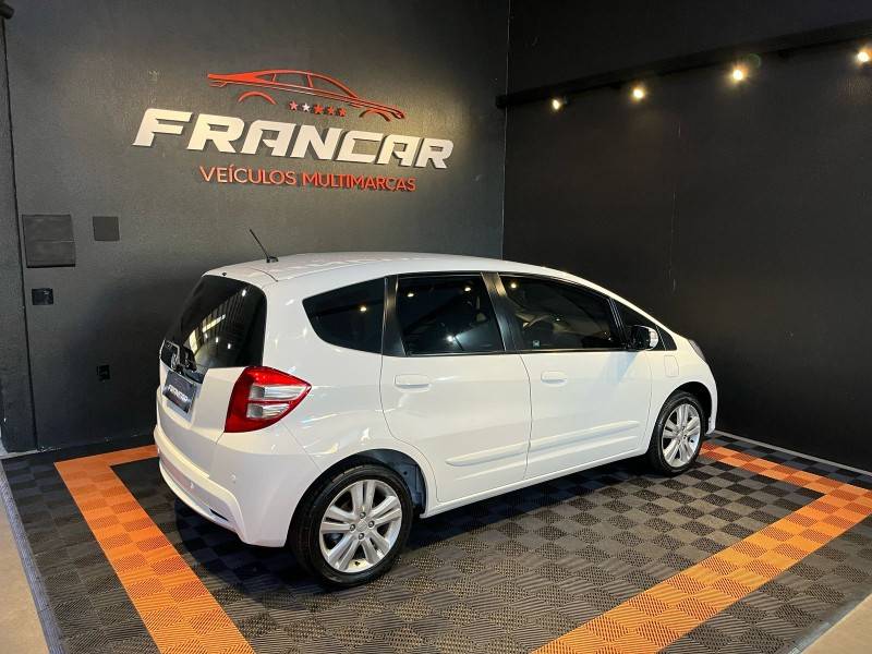 HONDA - FIT - 2012/2013 - Branca - R$ 59.900,00