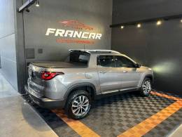 FIAT - TORO - 2018/2019 - Cinza - R$ 108.900,00