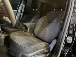 JEEP - RENEGADE - 2022/2023 - Preta - R$ 109.900,00