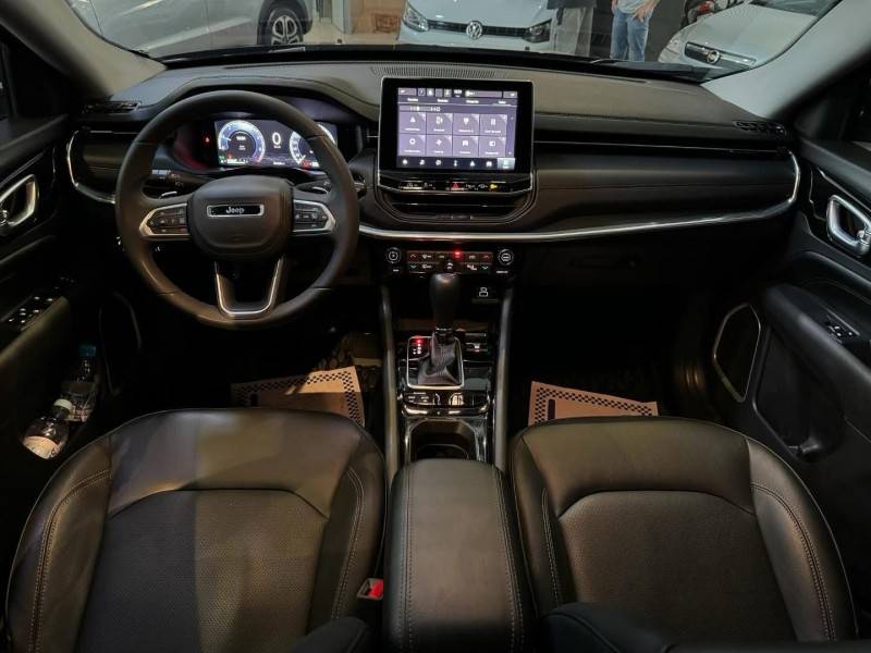 JEEP - COMPASS - 2023/2023 - Cinza - R$ 157.900,00