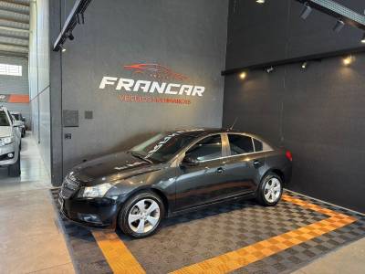 CHEVROLET - CRUZE - 2013/2013 - Preta - R$ 61.900,00