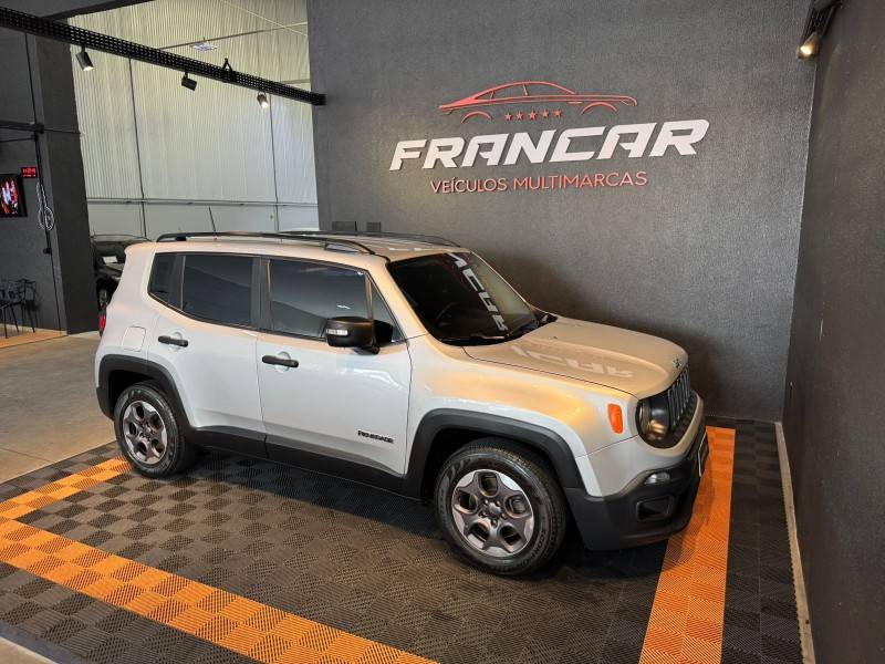 JEEP - RENEGADE - 2015/2016 - Prata - R$ 68.900,00