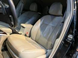 TOYOTA - COROLLA - 2012/2013 - Preta - R$ 76.900,00