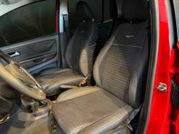 VOLKSWAGEN - CROSSFOX - 2010/2011 - Vermelha - R$ 44.900,00