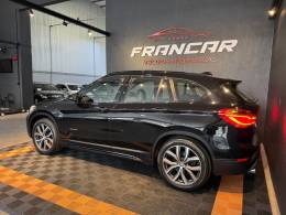 BMW - X1 - 2015/2016 - Preta - R$ 121.900,00