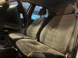 FIAT - PALIO - 2009/2010 - Branca - R$ 29.900,00