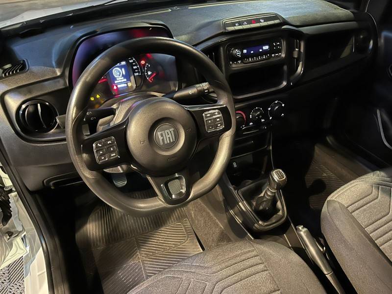 FIAT - STRADA - 2020/2021 - Branca - R$ 83.900,00