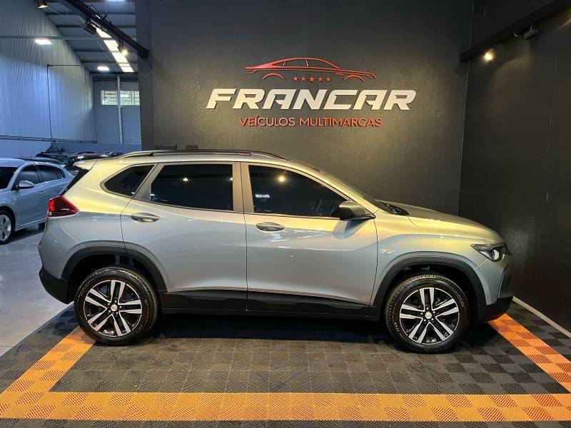 CHEVROLET - TRACKER - 2023/2024 - Prata - R$ 116.900,00