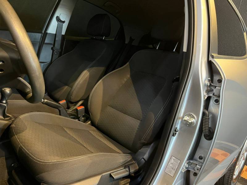 HYUNDAI - HB20 - 2022/2022 - Prata - R$ 68.900,00